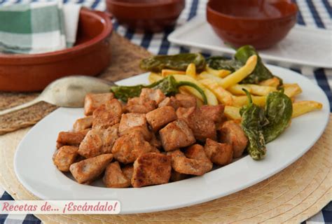 Raxo Gallego El Rico Plato De Lomo De Cerdo Con Patatas Y Pimientos