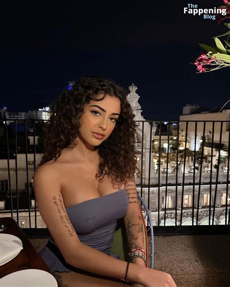 Malu Trevejo Shows Off Her Pierced Tits Sexy Figure 10 Photos