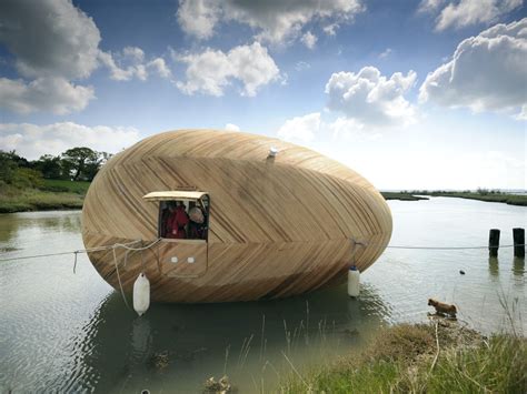 Exbury Egg La Casa Flotante Autosuficiente De Stephen Turner Experimenta