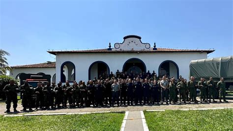 Comando do 1 Distrito Naval retoma Exercício de Retomada e Resgate