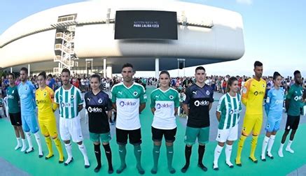 El Racing presentó sus nuevas equipaciones para la temporada 2019 20