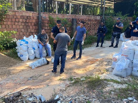 Mulher Encontra Partes De Corpo Esquartejado Dentro De Sacola Em Manaus