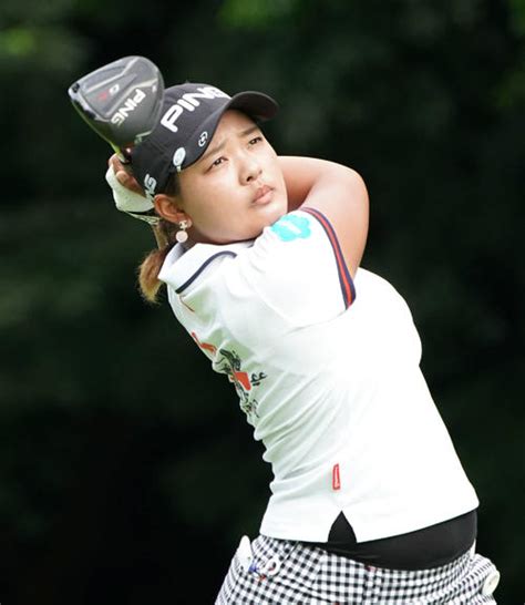 原英莉花ら首位発進、3週連続v狙う鈴木愛は16位 国内女子 日刊スポーツ