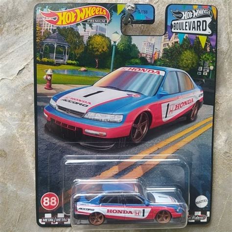 Jual Hot Wheels Premium Boulevard 96 Honda Accord Shopee Indonesia