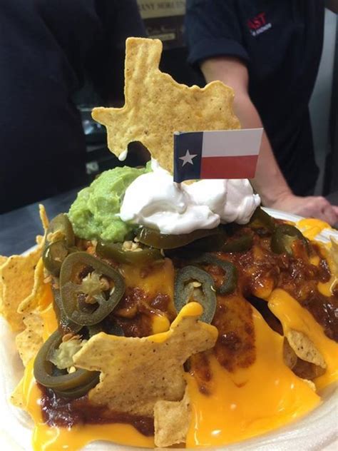 OH MY GOODNESS Some Serious Nachos At The Texas State Fair