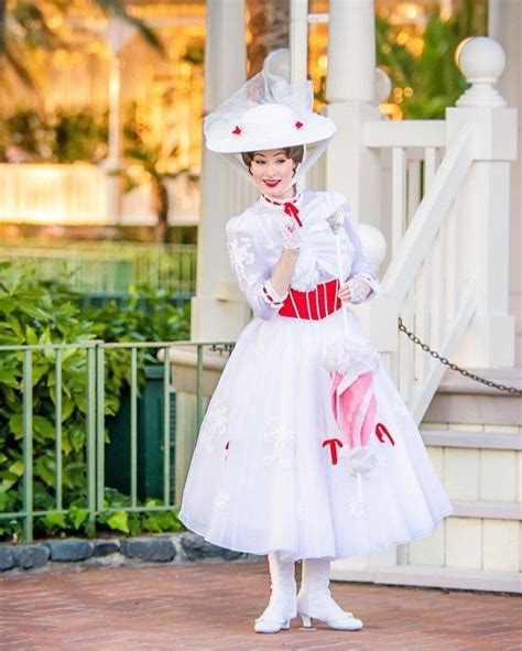 Pin By Danielle Sawyers On Disney Magic 2 Fashion Harajuku Disney Magic