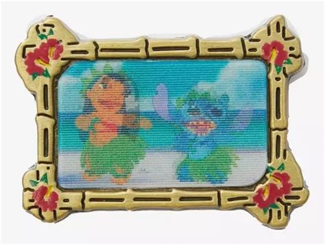36636 Lilo Stitch Dance Lenticular Hot Topic Lilo Stitch Loungefly Disney Pin