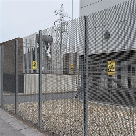 Galvanized Reinforced High Security Fence Anti Climb Welded Mesh