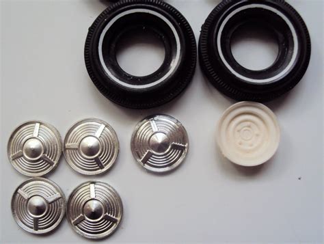 Amt 61 Comet Tire And Chrome Outer Wheel Wanted Model Cars