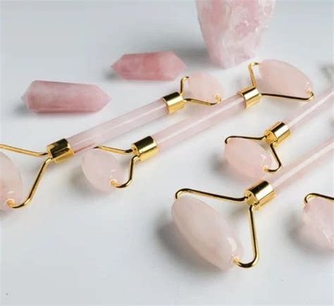 Gemstone Rose Quartz Face Massage Roller 4 To 5 Inches At Rs 350 Piece