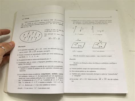 Livro Vetores E Uma Inicia O Geometria Anal Tica H