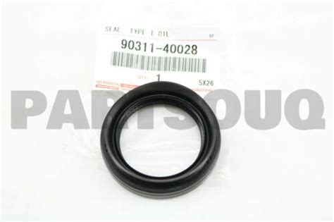 Genuine Toyota Oil Seal Front Drive Shaft Rh