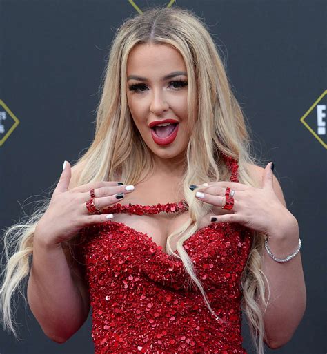 Tana Mongeau 2019 Peoples Choice Awards In Los Angeles 01 Gotceleb