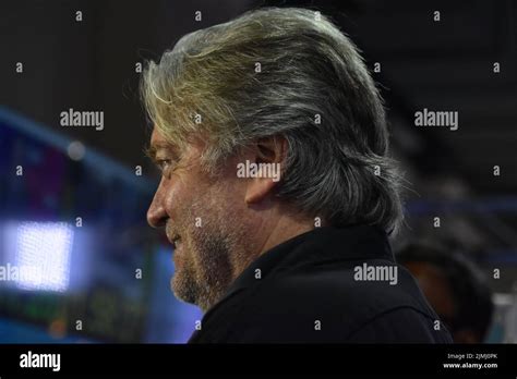 Dallas TX EE UU 6th De Ago De 2022 NUEVO Steve Bannon Aparece En