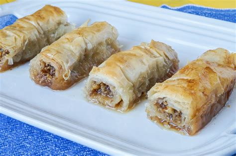 Saragli Greek Rolled Baklava Tara S Multicultural Table