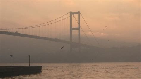 İstanbul Boğazı gemi trafiği çift yönlü olarak askıya alındı