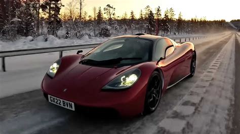 Watch Gordon Murray Automotive T.50 Slide During Cold-Weather Testing