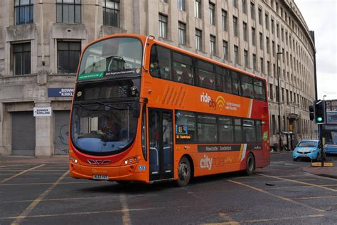 6090 NL63 YHT 1 Go North East Volvo B9TL Wright Eclips Flickr