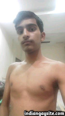 Indian Gay Porn Sexy Desi Twinky Bottom Exposing His Hot Body And Ass