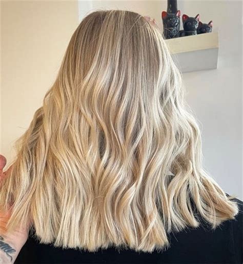 5 Butter Blonde Hair Ideas For 2023 Blog Nadula