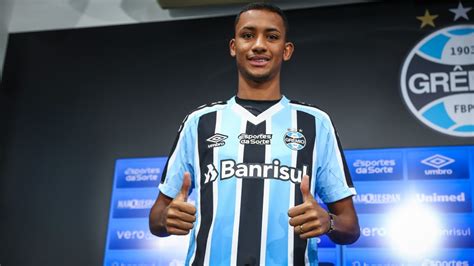 André Henrique está no BID e já pode estar em ABC x Grêmio pela Copa do