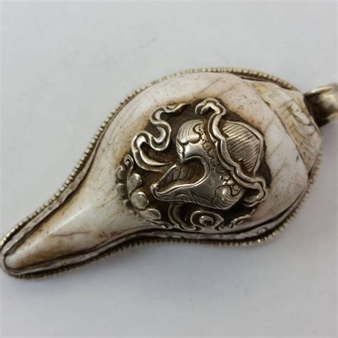 Large Tibetan Conch Shell Pendant Etsy