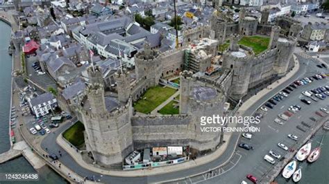 Carnarvon Castle North Wales Stock Fotos Und Bilder Getty Images