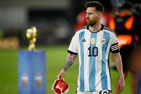 Lionel Messi Rompi Un Nuevo R Cord Lleg A Su Gol