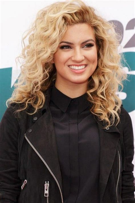 Tori Kelly Hair Goals | Curly hair styles naturally, Tori kelly hair ...