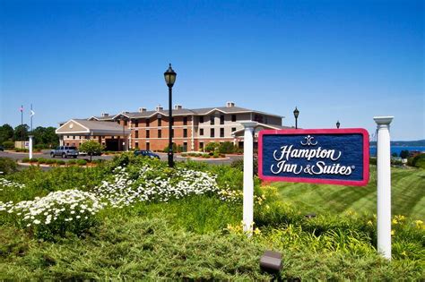 Hotels in Gaylord, MI - Find Hotels - Hilton