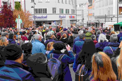 Hofer Innenstadt Rund 500 Menschen Bei Montags Demo Hof Frankenpost