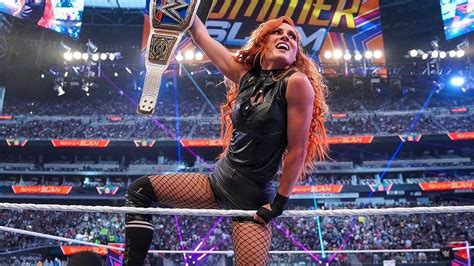 Backstage News On Becky Lynch Working As A Heel - Wrestling Attitude