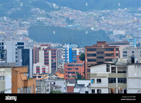 Pichincha volcano quito hi-res stock photography and images - Alamy