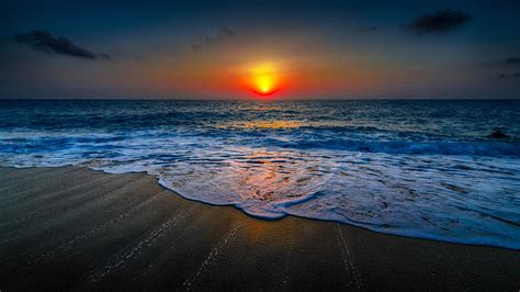 Blue Beach Sunset Wallpaper