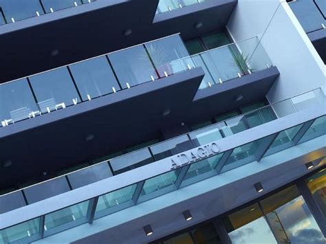Adagio Apartments: Designed for Lifestyle | glassonweb.com
