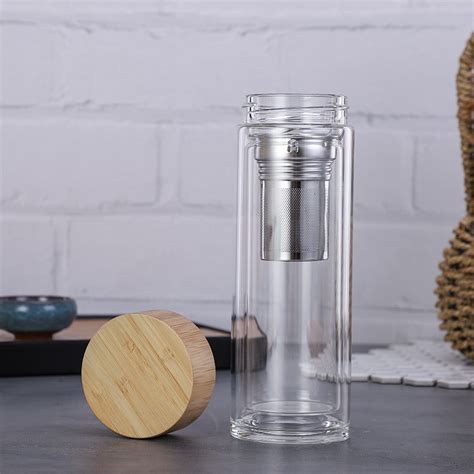 Customized Borosilicate Glass Bottle Clear Glass Drinking Bottle With Bamboo Lid