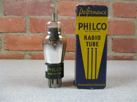 Philco 12a7 Vacuum Tube Black Plate New Old Stock In Box Philco