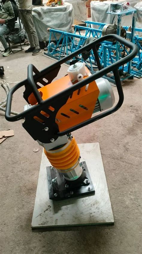 tamping rammer  piece earth rammer   delhi id