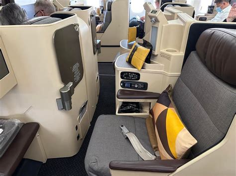 Etihad Business Class Review Boeing Vs Boeing Vs A Syd Auh