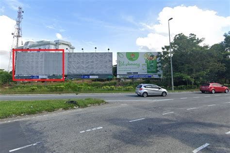 Firstboard Sided Vertical Minipole Billboard At Jalan Daya