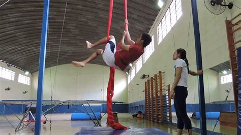 Experimentando Tecido Acrobático Primeira Aula Youtube