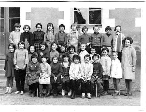 Photo De Classe JE PENSE AU CM1 De 1962 ECOLE DE FILLES DU CENTRE