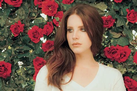 Lana Del Rey Versiona “take Me Home Country Roads”