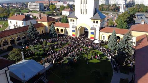 FOTO Moaștele Sfântului Cuvios Nicodim de la Tismana la Alba Iulia