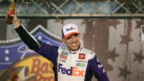 Watch Hamlin Quiets Boos By Roasting Crowd After Win Yardbarker