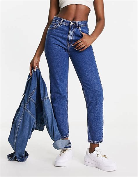 Pullandbear High Waisted Mom Jeans In Dark Blue Asos