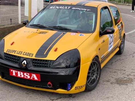 Vendre Clio Cup Pi Ces Et Voitures De Course Vendre De Rallye