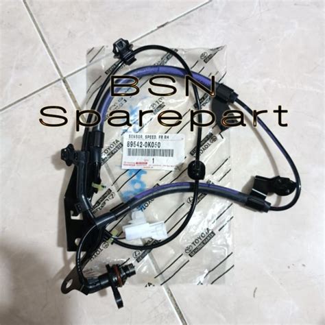 Jual Sensor Speed Abs Depan Kanan Rh Toyota Innova Reborn Up