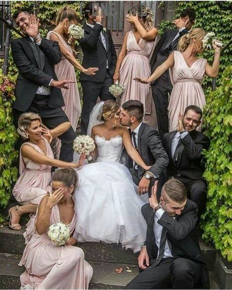 Сватбена фотосесия с интересни пози за незабравима сватба
