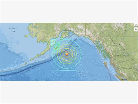 Alaska Magnitude 7.9 Earthquake Followed By Dozens Of Aftershocks ...